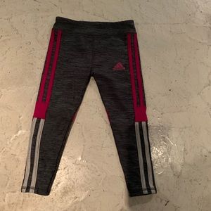 Girls ADIDAS gray burgundy leggings 4t cropped